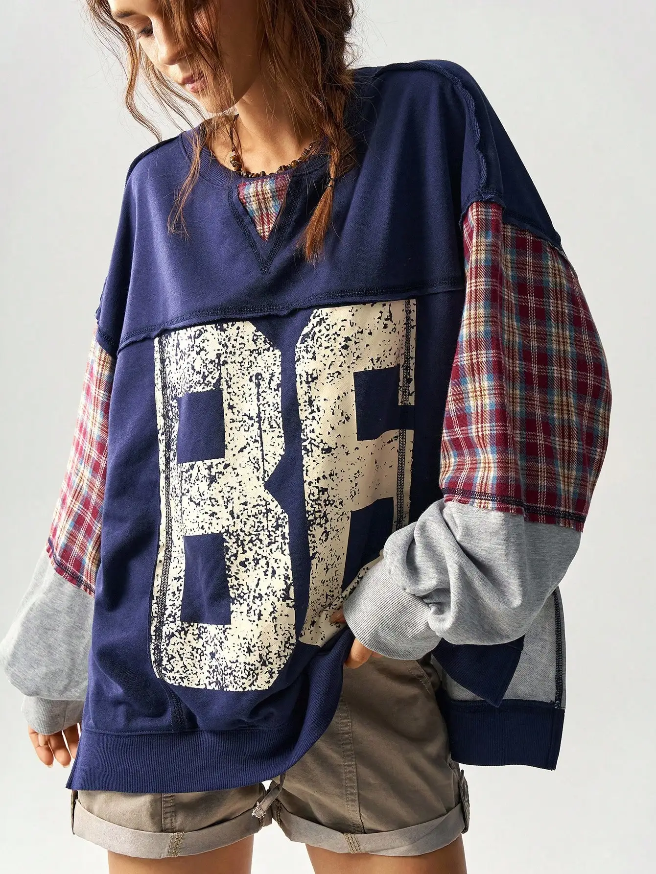 

Oversized Colorblock Plaid & Numeric Print Sweatshirt for Women, Fall Winter Casual Top