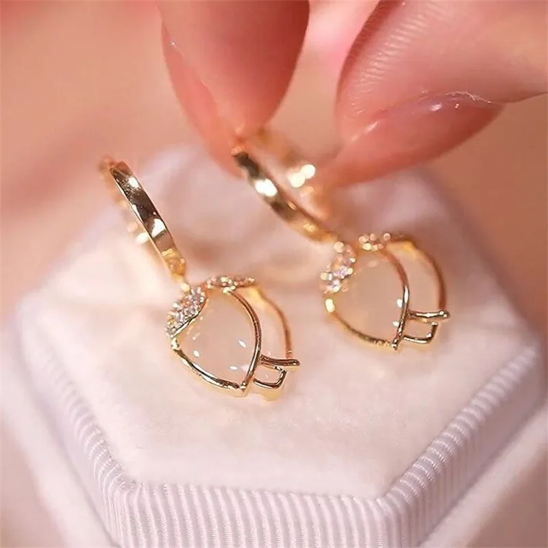 Korean Fashion Elegant Shiny Crystal Earrings For Women Cat Eye Stone Earrings 2024 Trendy Luxury Vintage Jewelry Party Gifts