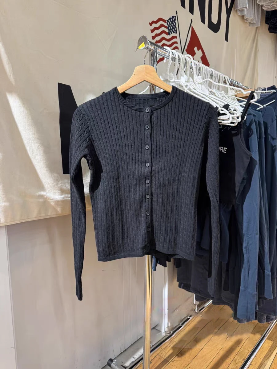 

New Twisted Flower Black Slim Sweater Cardigan O-neck Long Sleeve Short Knitwear Tops Woman Spring Vintage Simple Solid Crop Top