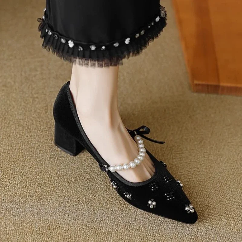 

Pointed Toe Japanese Style Lolita Chunky Heels with Bow Medium Pearl Women's Shoes Mary Jane Gothic Ladies Pumps Block Heel Shoe