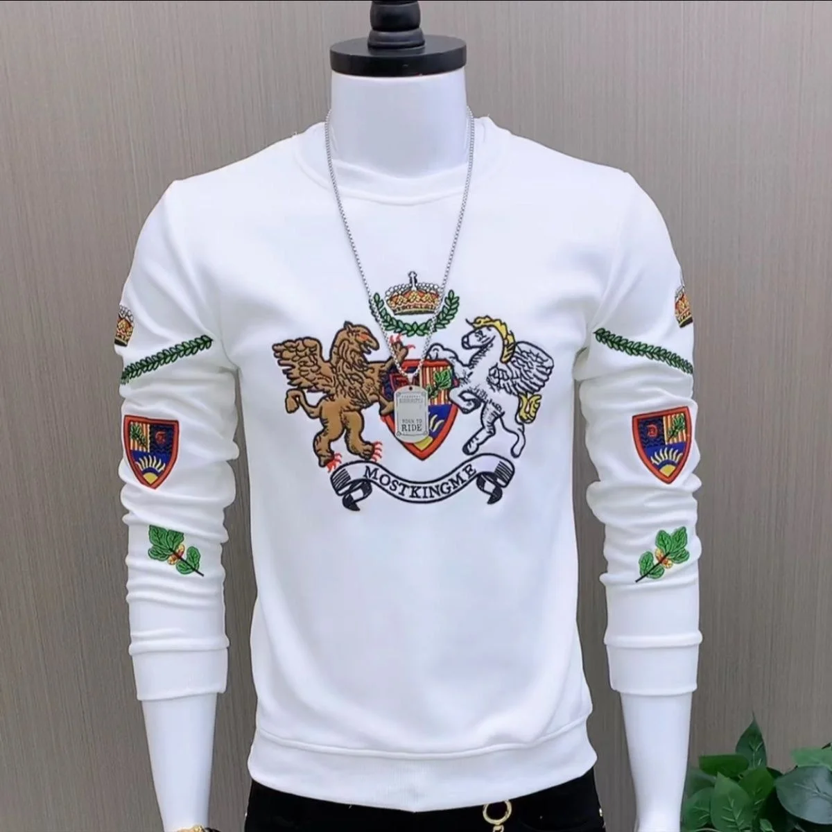 

Новая мужская толстовка с капюшоном на осень/зиму, повседневная корейская версия, модная базовая рубашка