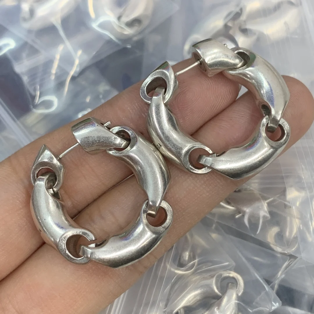 

Новые роскошные серьги-гвоздики с цирконами, жемчугом, звездами, луной, бантом и сердечками в ретро-стиле, золотые украшения для женщин