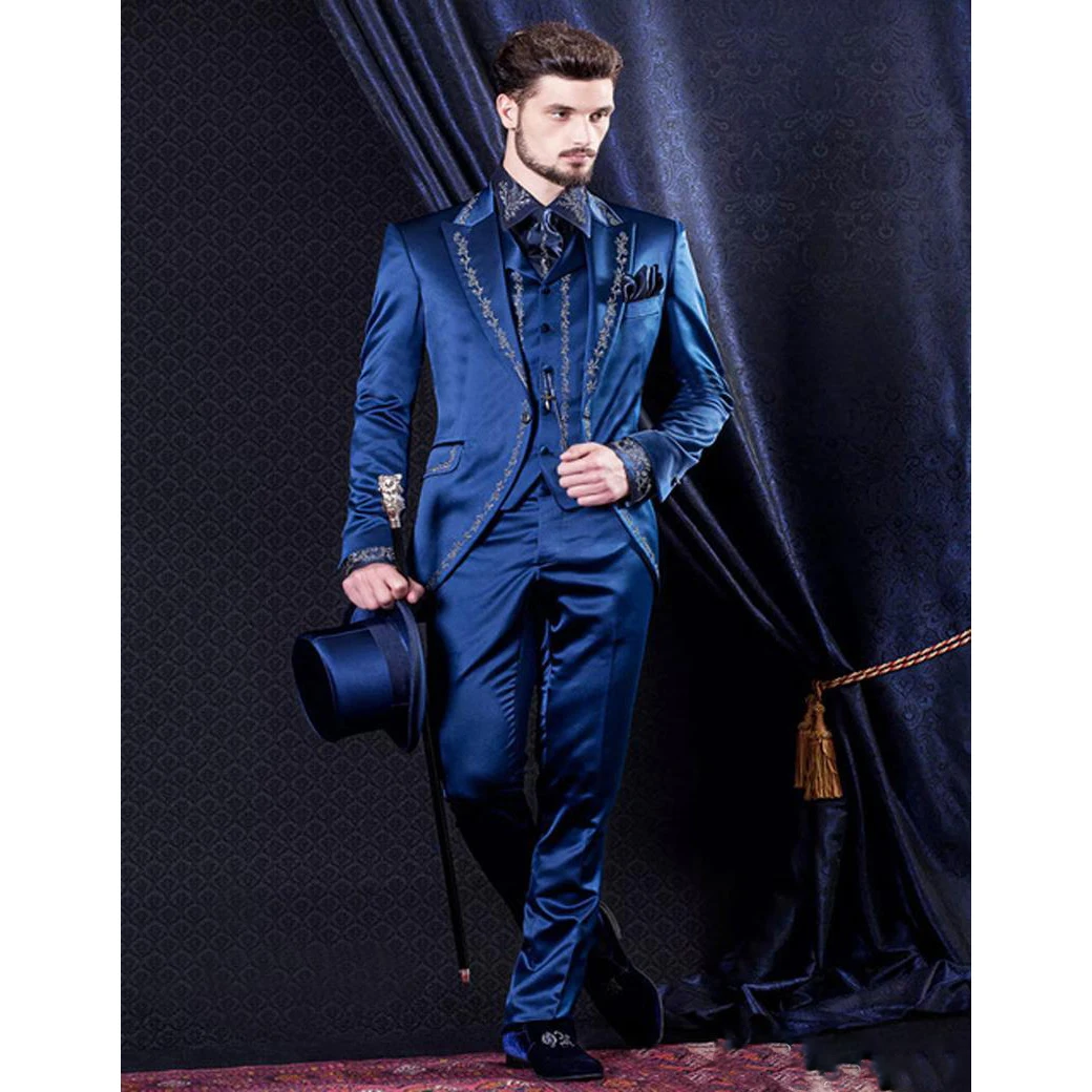 Tailor Made Baroque Style Groom Tuxedos Groomsman Suit Evening Suits Embroidery Decorate Man 's Suit (Jacket+Pants+Vest)