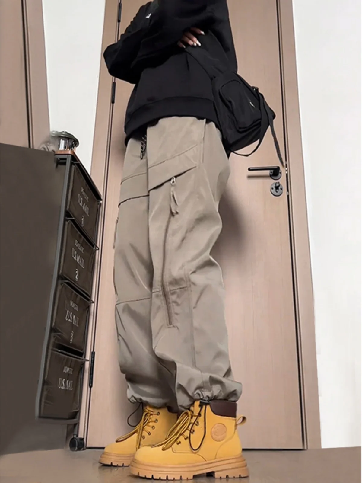 

Men's Autumn Winter Camouflage Work Trousers Side Zipper Boots Matching Outdoor Tee-Resistant Utili Pants