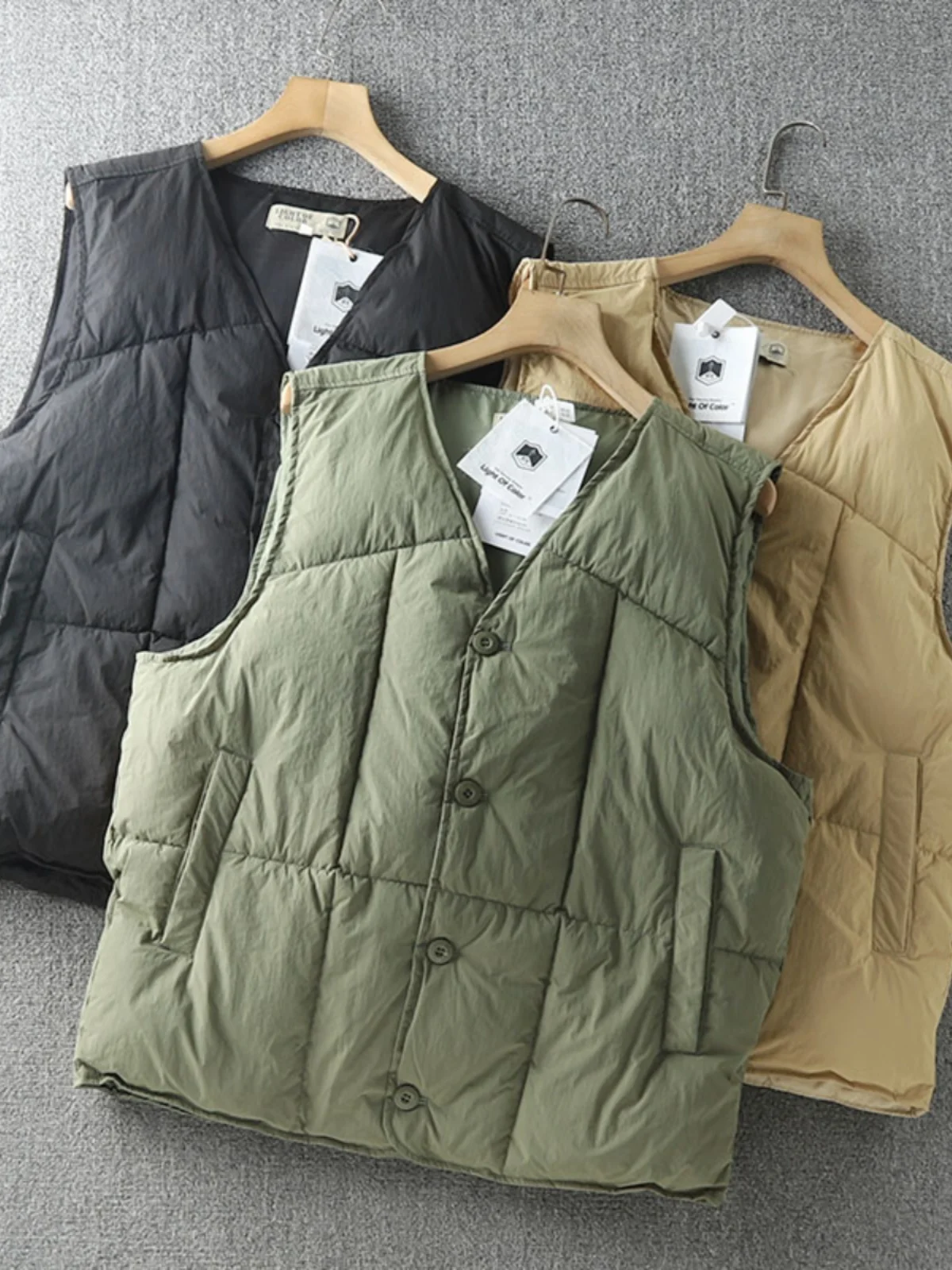 

Мужской утепленный теплый хлопковый жилет с V-образным вырезом, осенне-зимний, легкий, пушистый, модный городской стиль, на одной пуговице