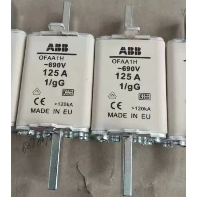 

Предохранитель ABB OFAA1H125