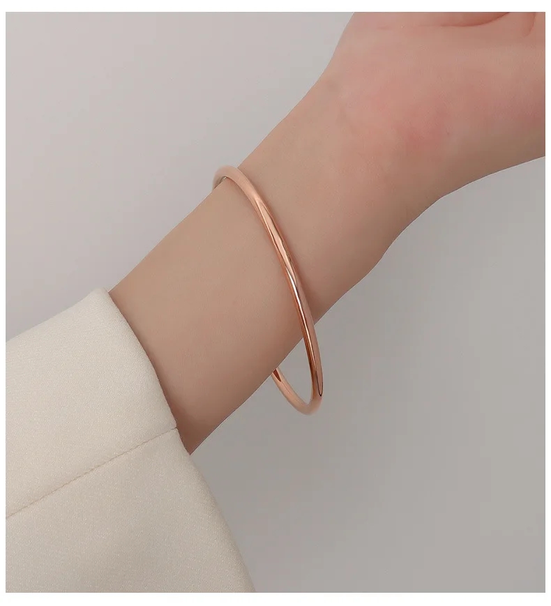 SOMMAR Hot Sale stainless_steel color charms bangle Simple Heritage Gold/Rose Gold Wedding Bracelet Jewelry European Style