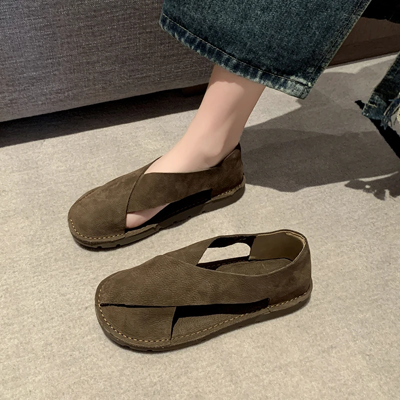 Buty damskie sandały płaskie na niskim obcasie trampki na co dzień Gladiator boso mokasyny wsuwane na lato wiosna wygodne w promocji 2024