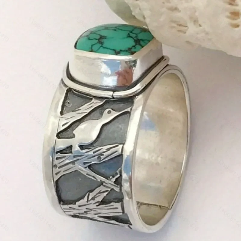 

Vintage Silver Color Round Bird Animal Ring for Women Metal Green Stone Rings Women Engagement Party Ring Jewelry