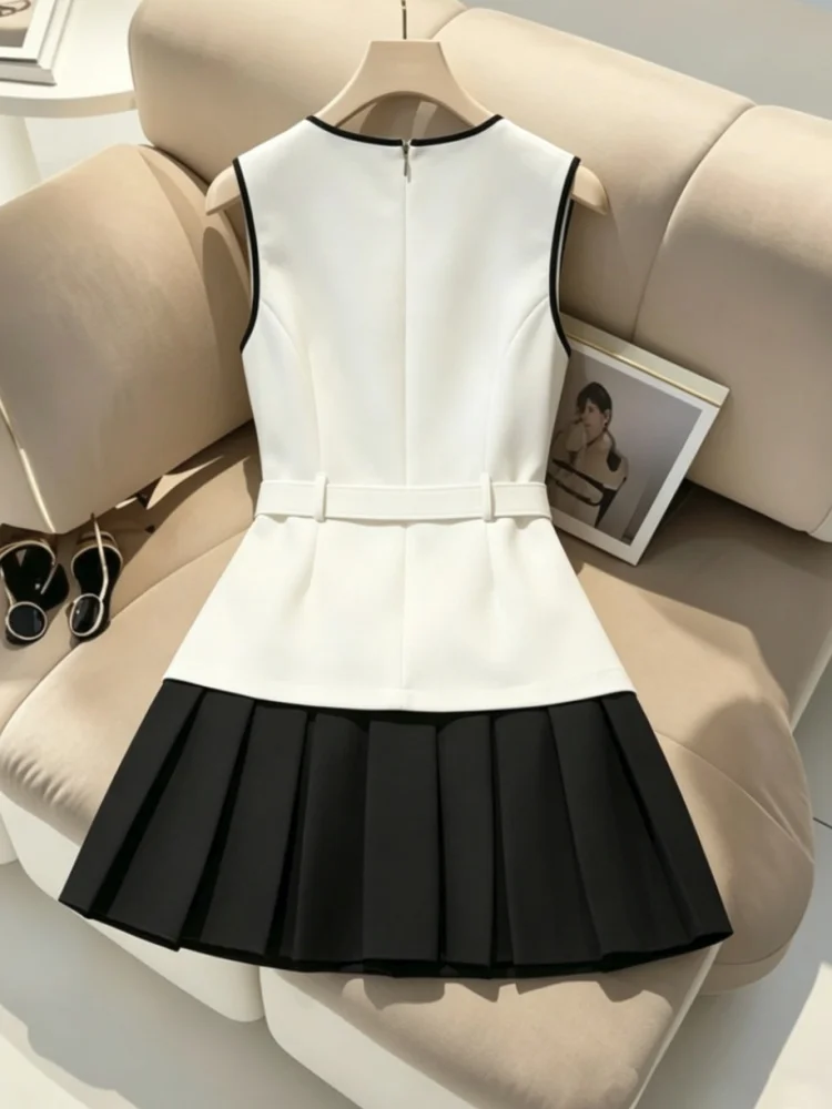 Mini Dress Round Neck Sleeveless Single Breasted Self Belt Pleated Hem Contrast Trim Outfit For Women Office Interview Dating Chic Stylish Wear