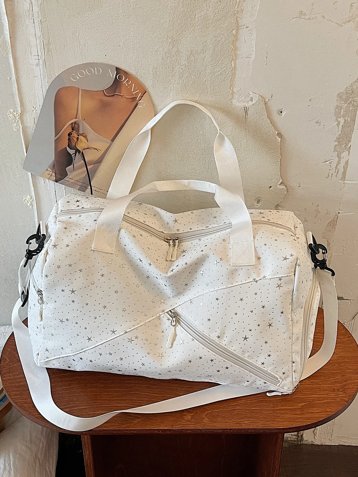 lightweight-large-capacity-women's-travel-bag-separate-wet-and-dry-star-travel-bag-fashionable-oxford-cloth-handbag-for-busin