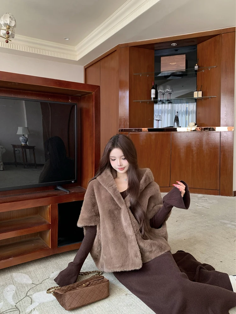 เสื้อโค้ทขนมิงค์เทียมกำมะหยี่สไตล์เรโทรสำหรับผู้หญิง แฟชั่นฤดูใบไม้ร่วงฤดูหนาว รุ่นใหม่ แขนยาว ติดกระดุม แบบสวมทับ