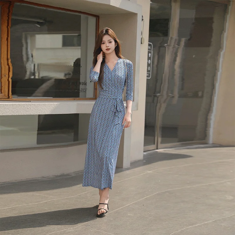 Ele V-Ne Slit Long …