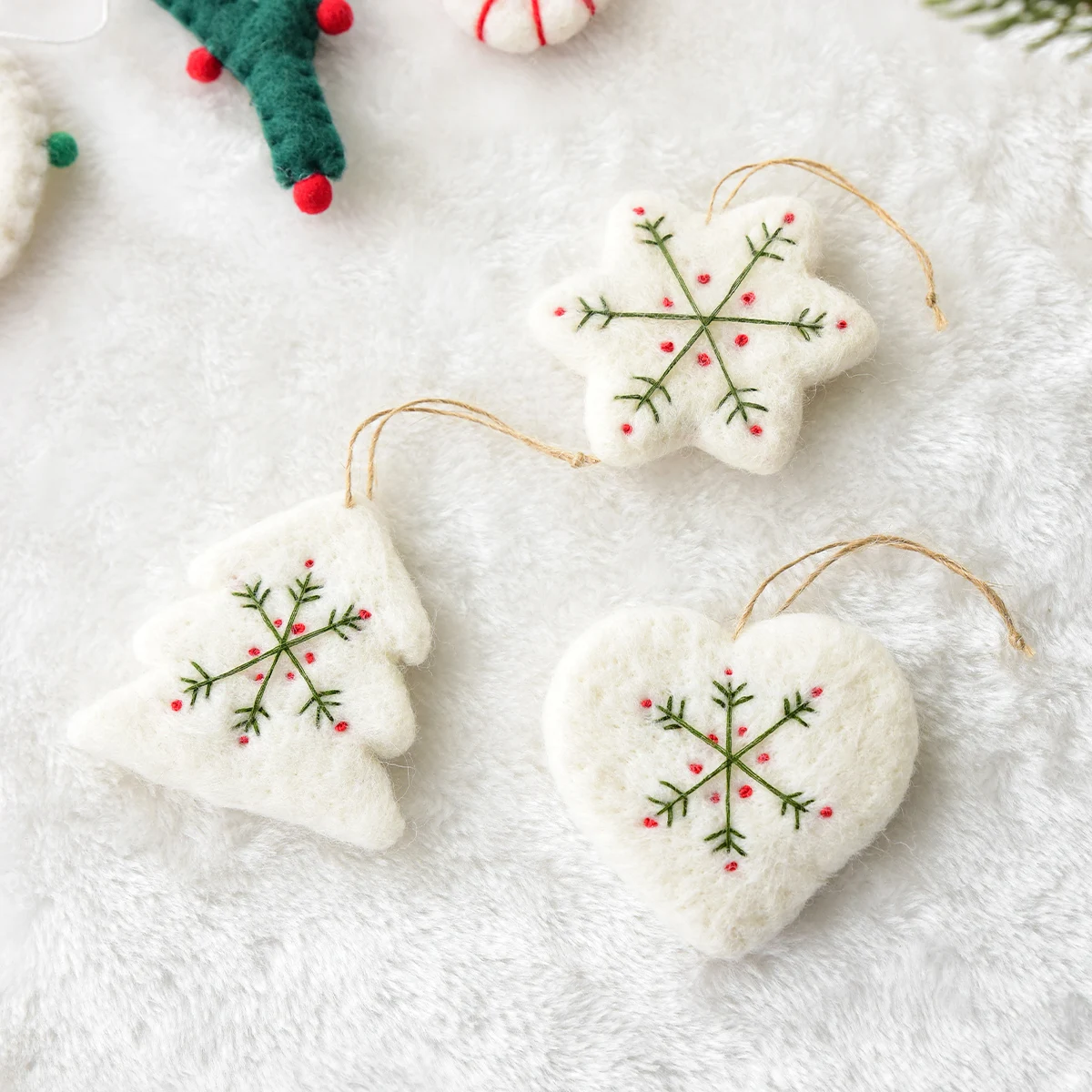 Christmas Pendant Decoration Wool Felt Snowflake Mini Christmas Tree Small Pendant Christmas Decoration