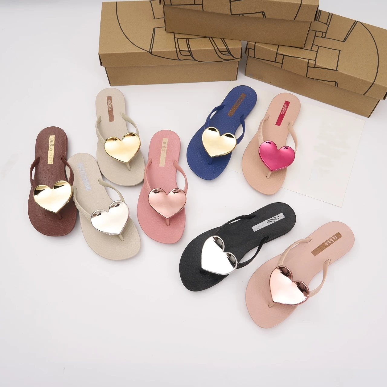 Women's Heart Shaped Fashion Flip Flops Flat EVA Non-slip Outdoor Beach Shoes Summer Adult Girls Lightweight Jelly Slippers