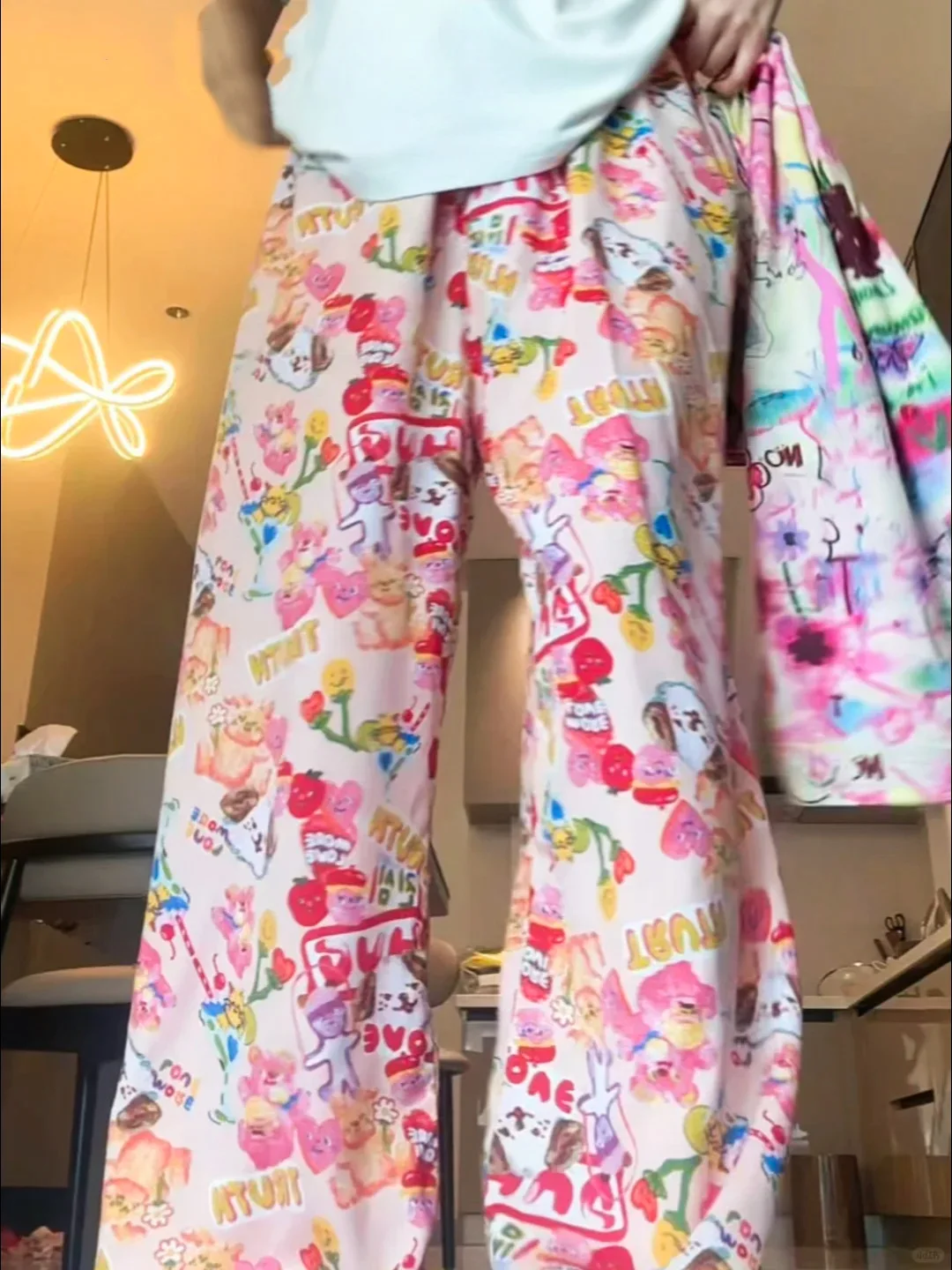 ワイドレッグパンツ ヨガ レディース 春 フリル シフォン ヒップスター 軽量 プリーツ レジャー 通気性 シックな美学 パンツ シンプル