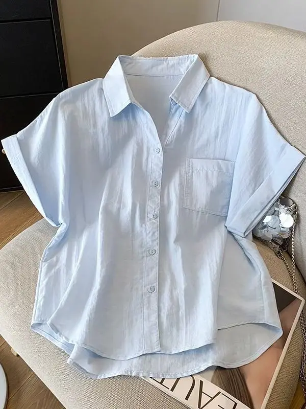 Camisa  Azul de Manga Curta para Mulheres, Blusa Solta e Versátil de Verão, Super Bonita, Tecido de Fácil Cuidado