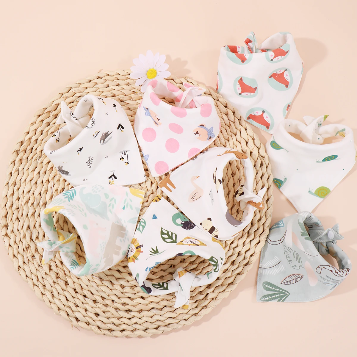 Random 2pcs 3pcs 5pcs Baby Bibs Kids Bandana Bibs for Newborn Feeding Saliva Scarf Cotton Baby Boys Stuff Girl Items Baby Shower