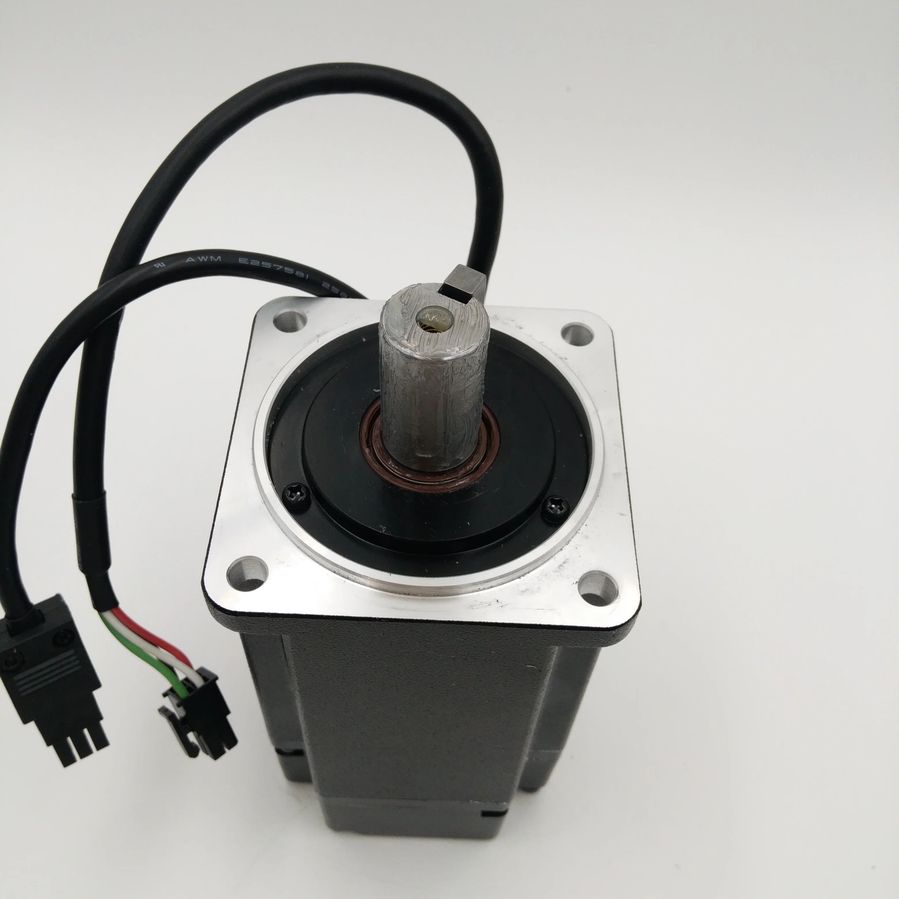 0.75KW 400V ECMA-J10807RS Servo Motor 750w 2.39Nm 3000rpm ECMA-J10807SS ECMA-A2 Servo Motor With Brake