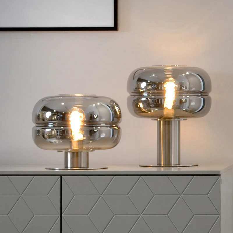 

Postmodern light luxury creative glass table lamp Nordic model house decorative table lamp