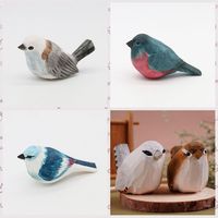 Creative Cute Wood Carving Bird Handmade Carving Small Bird Ornament Mini Painting Wooden Bird Figurine Birthday Gift