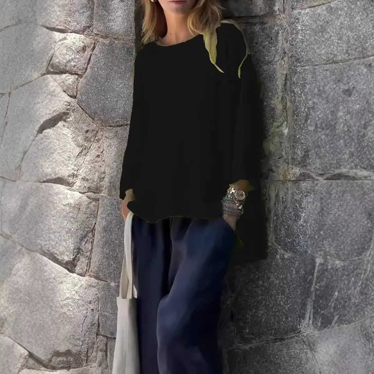 

Женская свободная рубашка из хлопка и льна с круглым вырезом и рукавами девять четвертей 2025 года