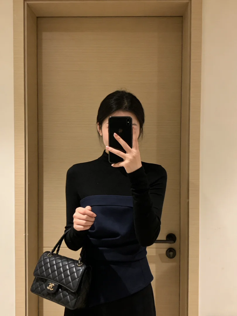 

Unique Beautiful Korean Sle Knitted Sweater ort Bla Inner Wear Luxury Light Winter Faion Women's Loose Fit Long Sve