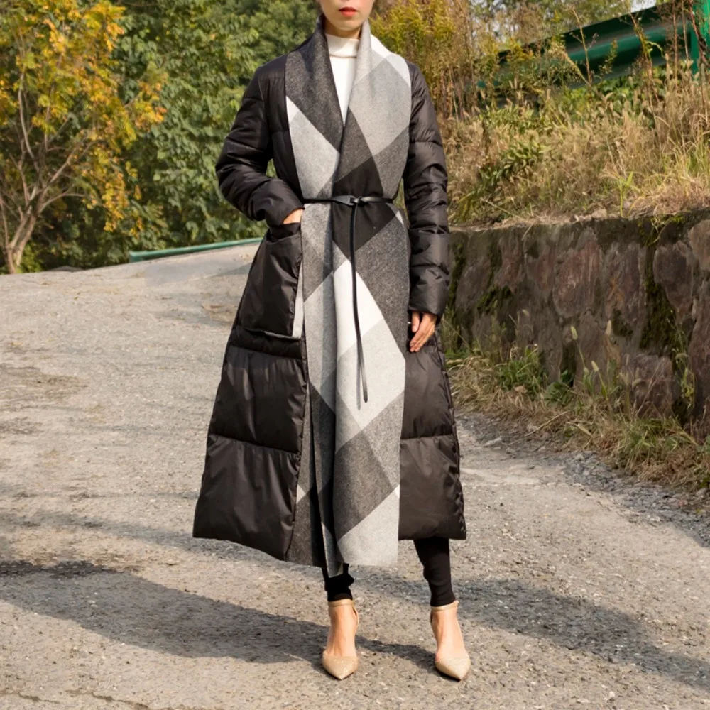 Piumino da donna in piumino d'anatra bianco invernale nuovo piumino lungo sciarpa al ginocchio incrociata piumino alla moda con giunture in lana stile europeo