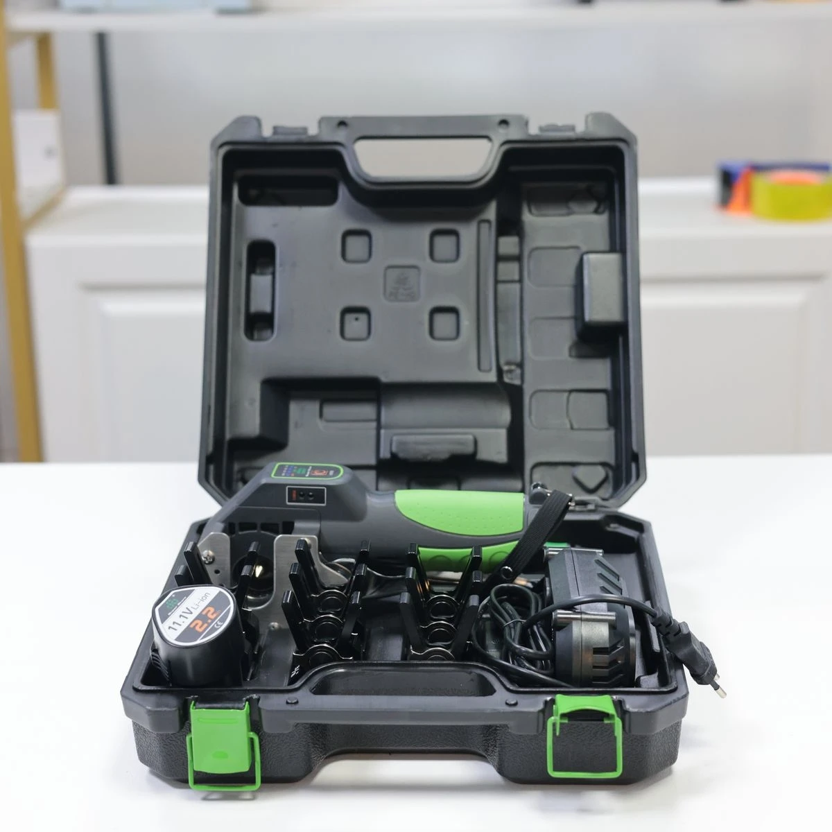 Professionele ST-E900AM elektrische pijpexpander 6-19 mm 45 °   Uitlopen met titanium coating en batterij voor koelkast