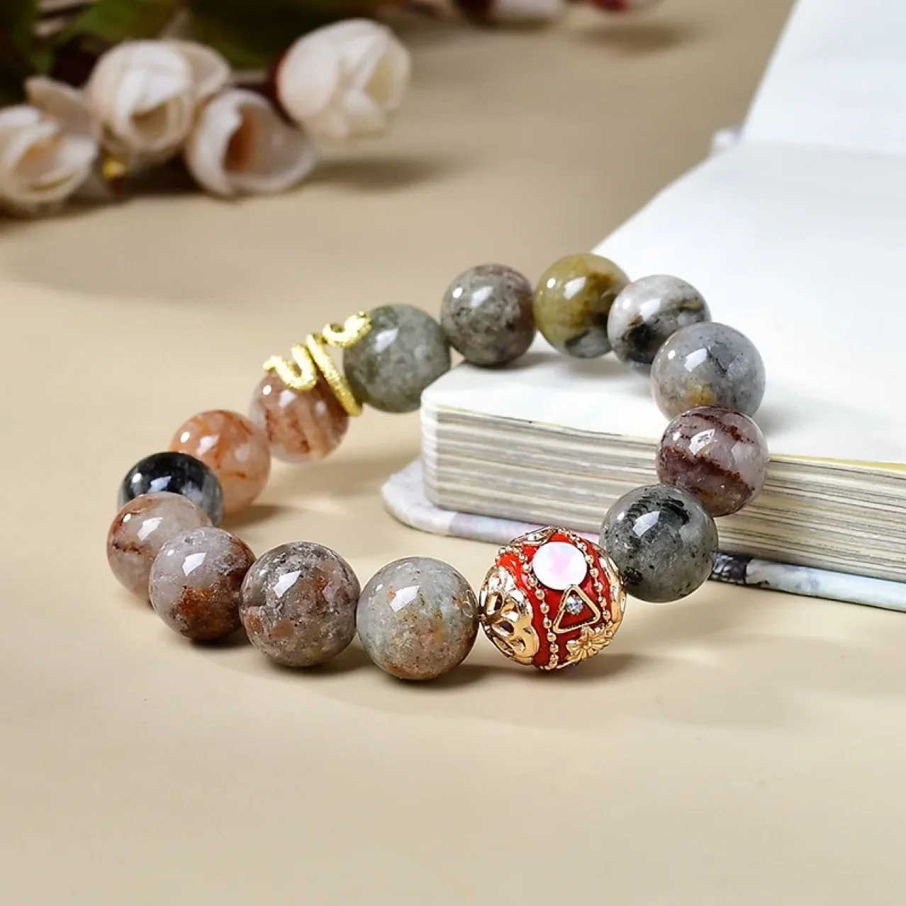 

Natural Green Ghost 12mm Crystal Bracelet Ladies Light Luxury Fashion Lucky Bracelet, Jewelry, Original Design