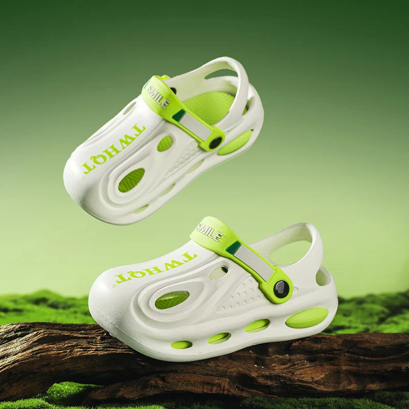 

Casual Clogs for Children Summer Sandals Kids Soft Breathable Beach Shoes Fashion Garden Shoes Boys Girls Outdoor Sports Sandals