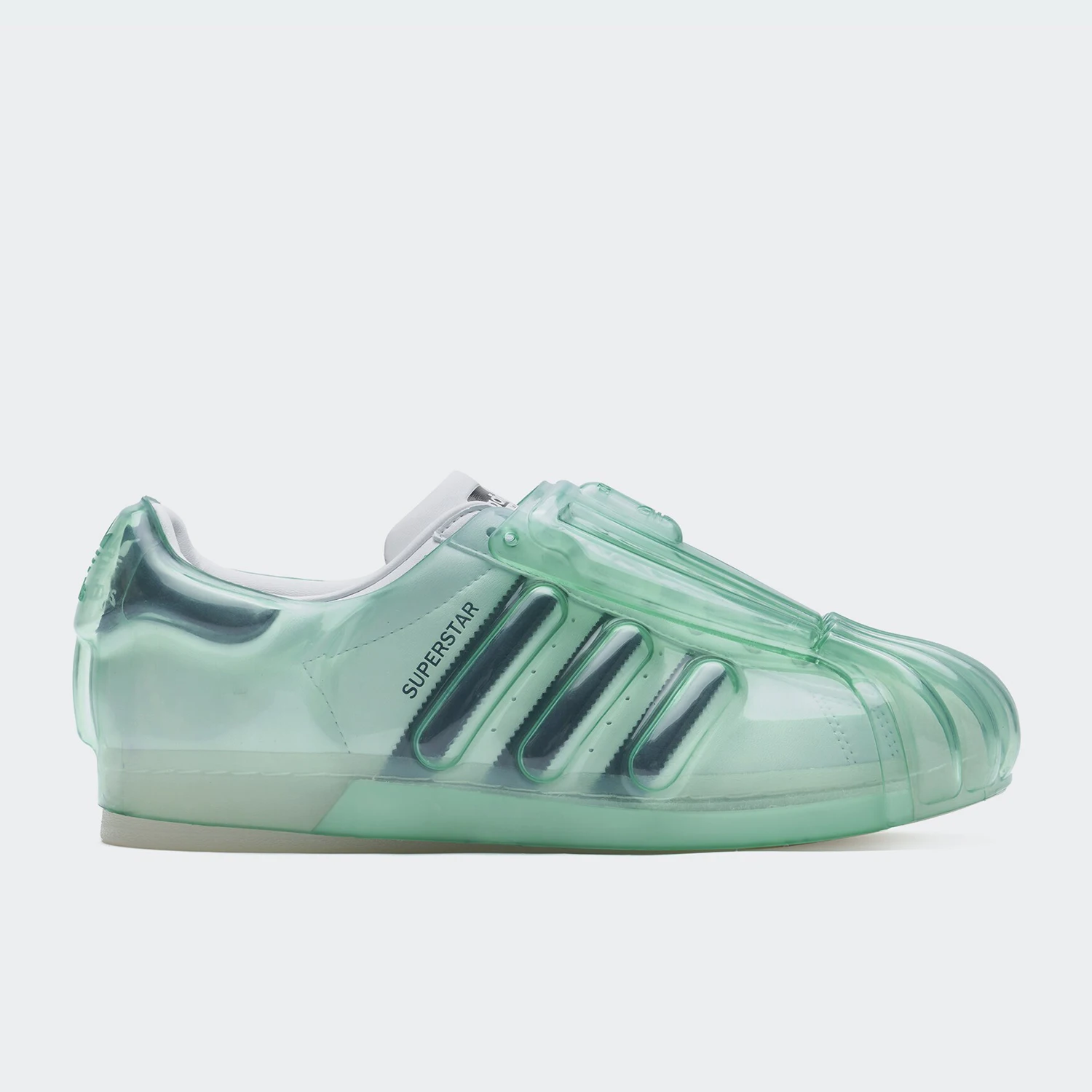 

Adidas Originals Unisex Classic Shell-toe Sneakers IH8172