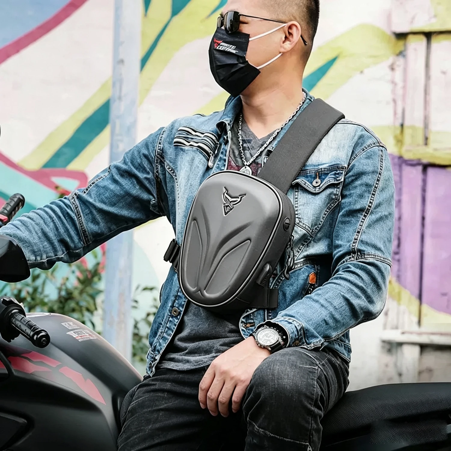 New Motorcycle Crossbody Bag, Large-Capacity Chest Bag, Casual and Fashionable Shoulder Bag for Outdoor Travel and Cycling