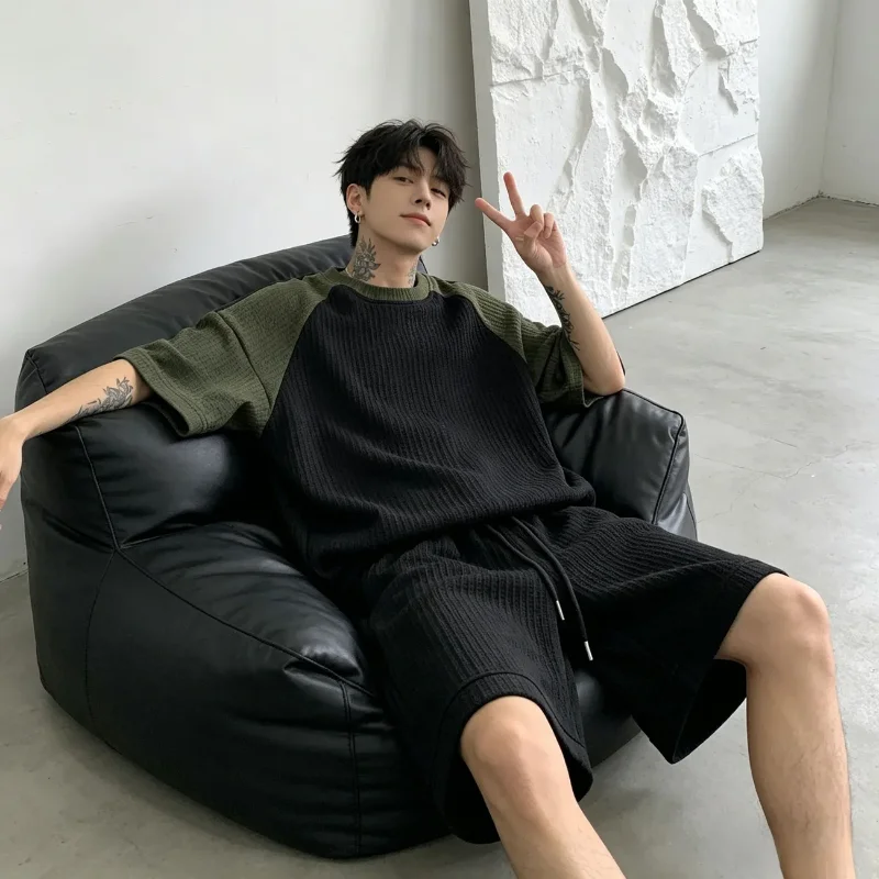 

Men Summer Color Block Knit 2 Piece Set Loose Breathable Short Sleeve Top + Shorts Casual Outfit
