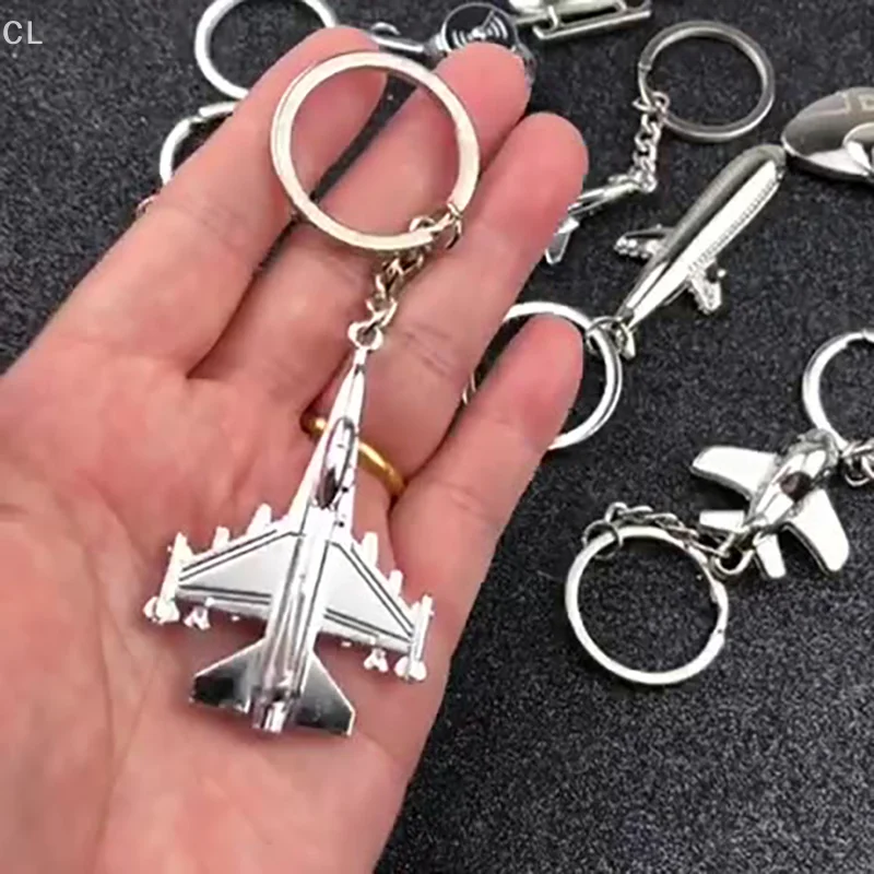 Creative Metal Aircraft Keychain Pendant For Men Women Aviation Enthusiast Gift Personalized Key Ring Backpack Decoration