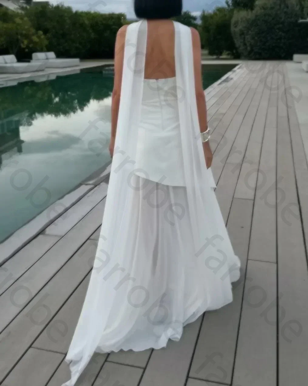 エレガントなウエディングドレス A ラインノースリーブスリットイブニングドレス絶妙な高品質の機会フォーマルパーティードレス女性のためのカスタマイズ