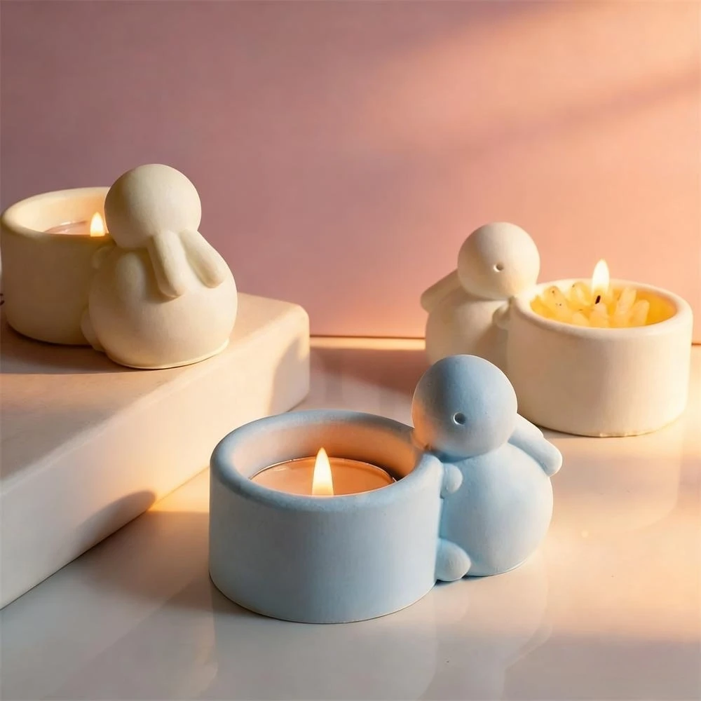 Round Rabbit Candle…