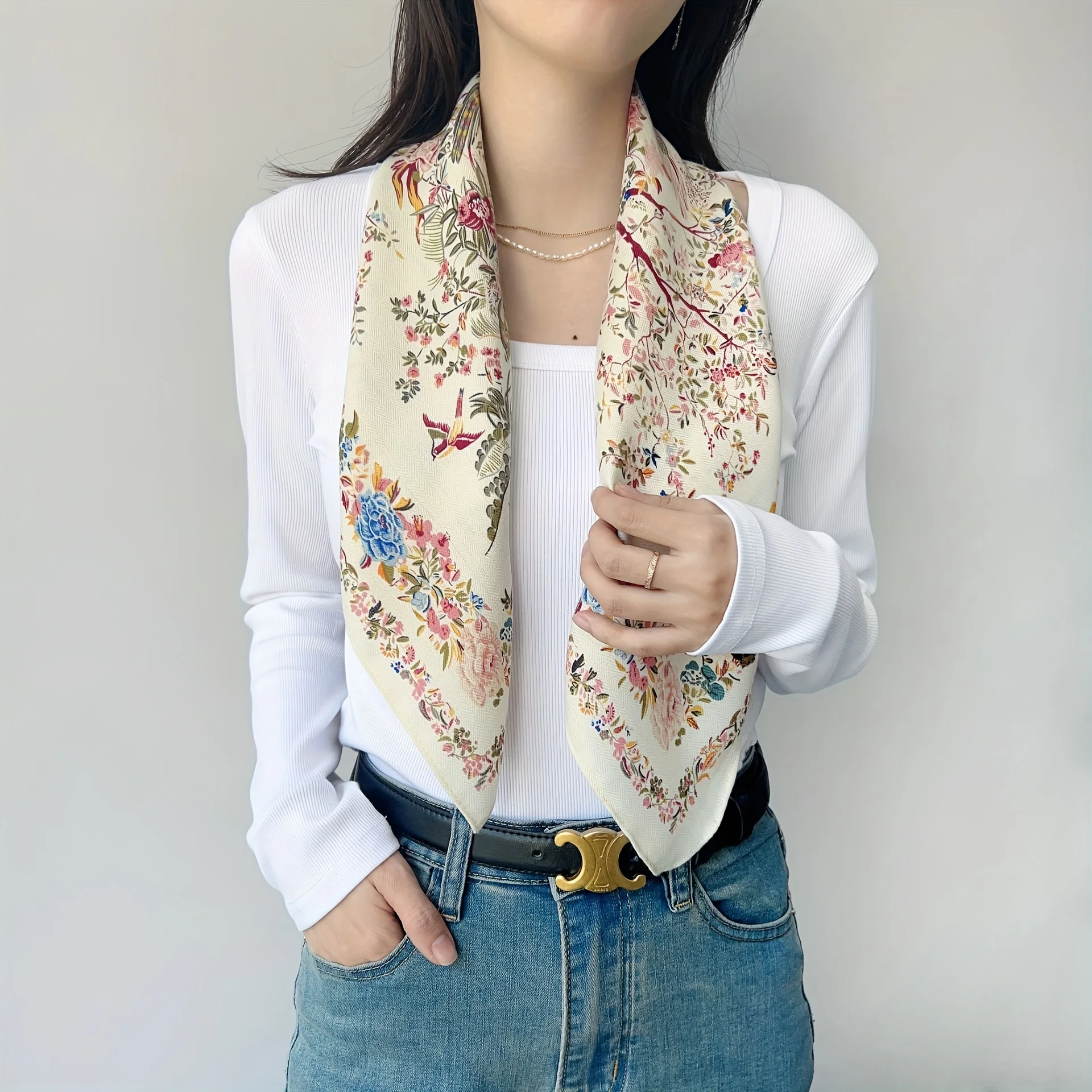 Elegant Floral Print Square Scarf for Women Soft Polyester Versatile Fashion Accessory for Casual Outings