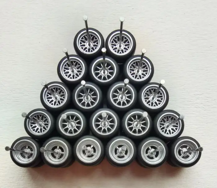 طراز سيارة معدني مع إطارات ، مطلية بالكامل ، عجلات ، HW Matchbox Domeka Tomy ، مقاس 11 ، 1:64 ، 10 ، 40 #4