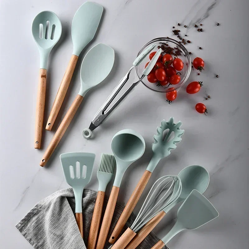 12PCS Silicone Kitchenware Non-Stick Cookware Kitchen Utensils Set Spatula Shovel Egg Beaters Wooden Handle Cooking Tool Set