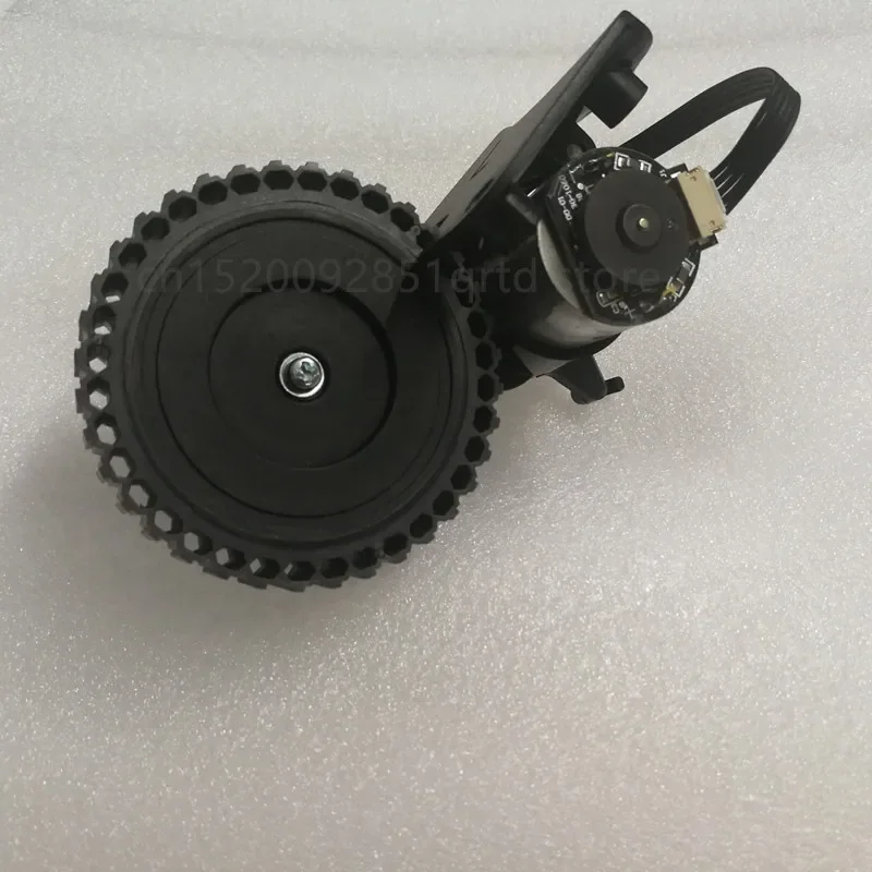 Left Right Wheel for Robot Vacuum Cleaner Ilife A4 A4s A40 Robot Vacuum Cleaner Parts Ilife A4 A4s Wheels Include Motor