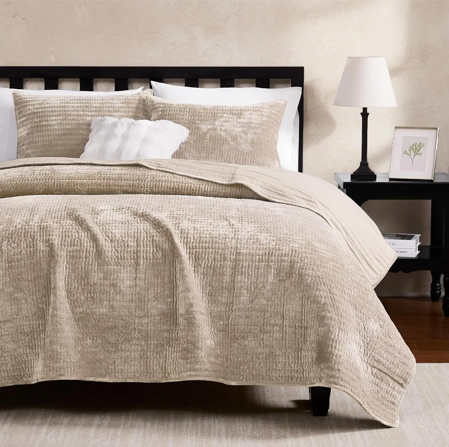 

Комплект постельного белья King Size из бархата - бежевое полосатое мягкое легкое покрывало, нейтральное покрывало в стиле фермерского дома, теплое тонкое одеяло, 3 предмета