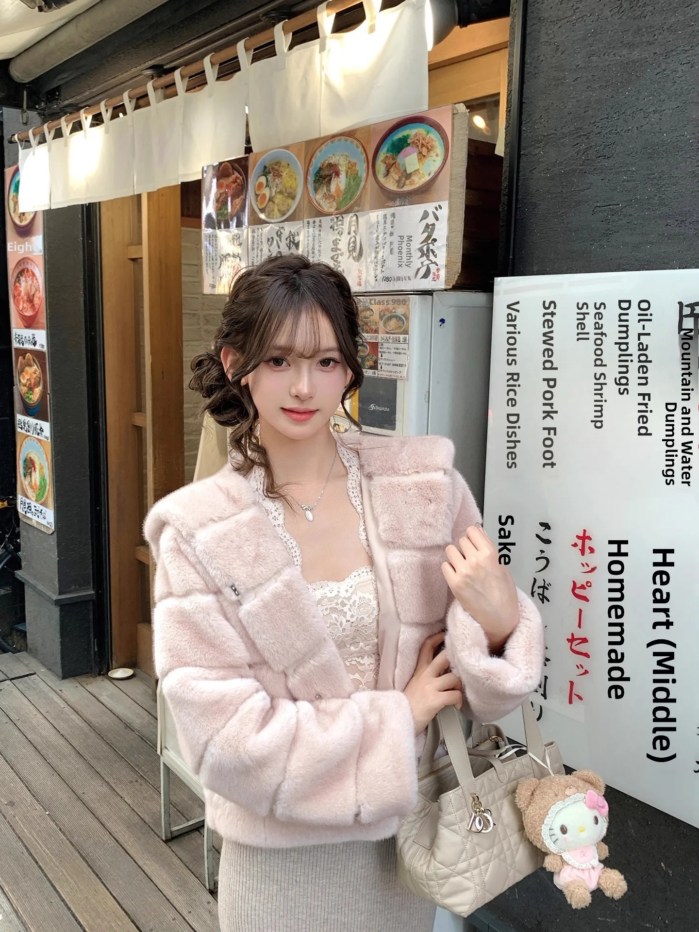 Women's Thickened Winter Fur Coat 2025 Korean Style Warm Plush Integrated Leather Animal Hair Outerwear Casual Daily Use