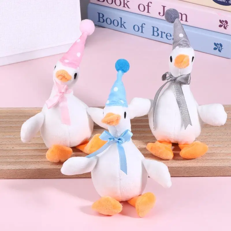 

SUSU 1Pc 20CM Cute Fluffy Big White Goose Pendant Plush Stuffed Animal Key Chain Bag Car Hanging Gift For Friend Festivals