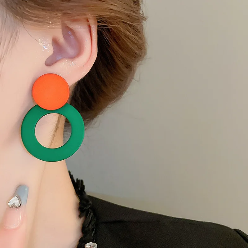 Women's Double Round Asymmetric Colorful Resin Dangle Earrings
