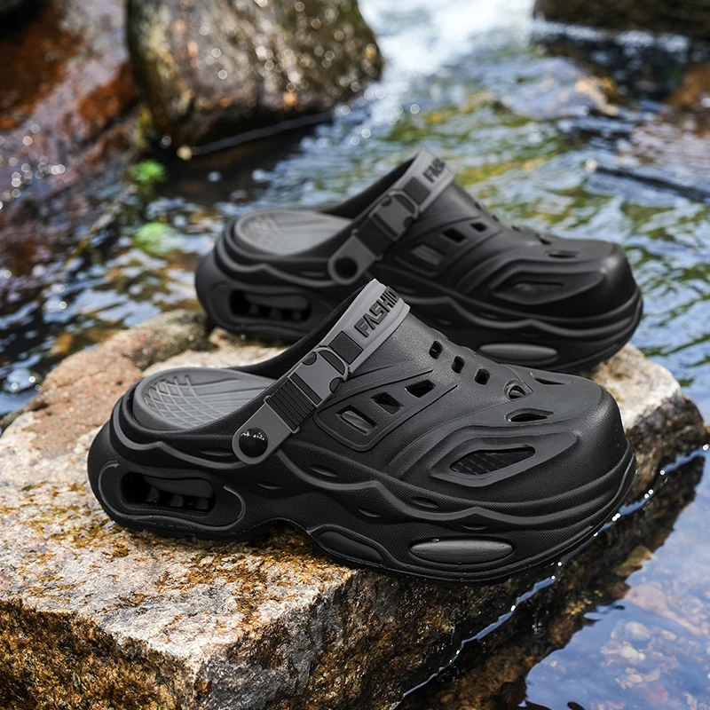 Summer New Style Beach Sandals for Men and Couples, Suitable for Vacation and Water Activities, Non-Slip Casual Home and Outdoor Slippers view 3