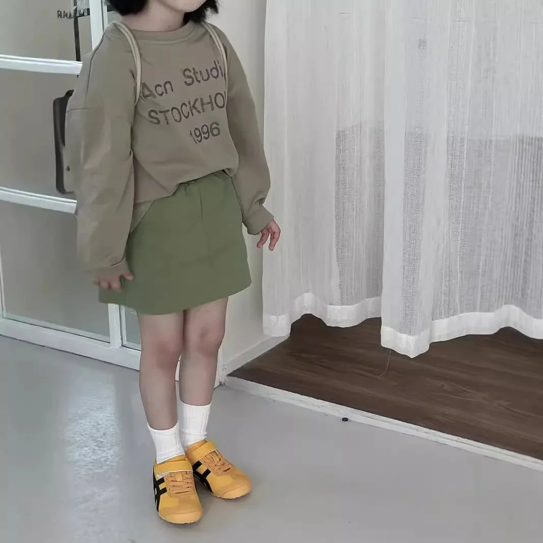 Girls Skirts 2024 Autumn New Childrens Wear Korean Baby Girls Fashion Solid Color Bean Green Cargo Short Casual Simple Daily