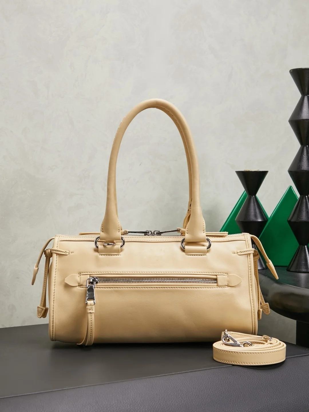 2026 Women's Large Capacity Leather Underarm Handbag Stylish Versatile Single Shoulder Crossbody Bag for All Occasions