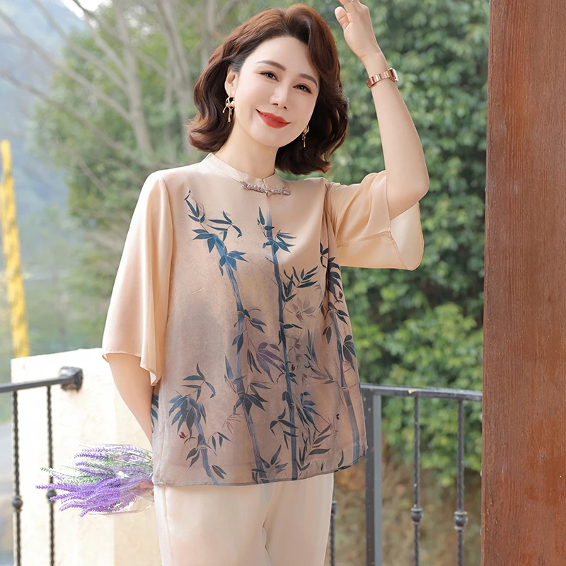 

Летний модный комплект одежды для мам: шифоновый костюм-двойка с коротким рукавом для женщин 40-49 лет, удобный свободный крой, полиэстер...