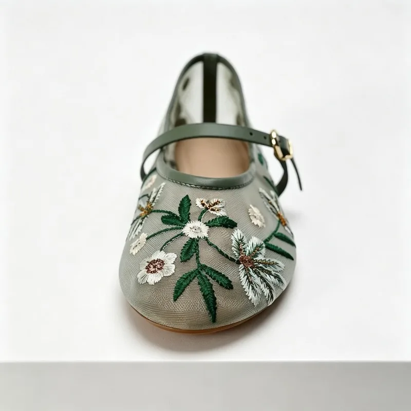 Flower Embroidered Mesh Flats Ballet Shoes Women  Breathable Round Toe Retro Women Shoes Leisure Comfy Designer Mary Jane Shoes